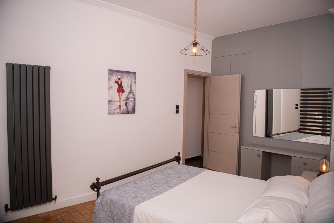 Sophia'S Place Пирей Экстерьер фото